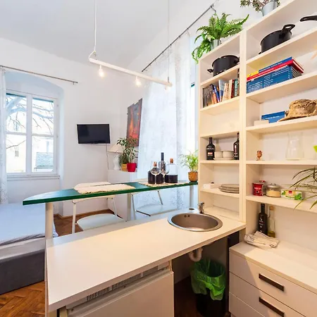 Ora, On The Sea. * Split